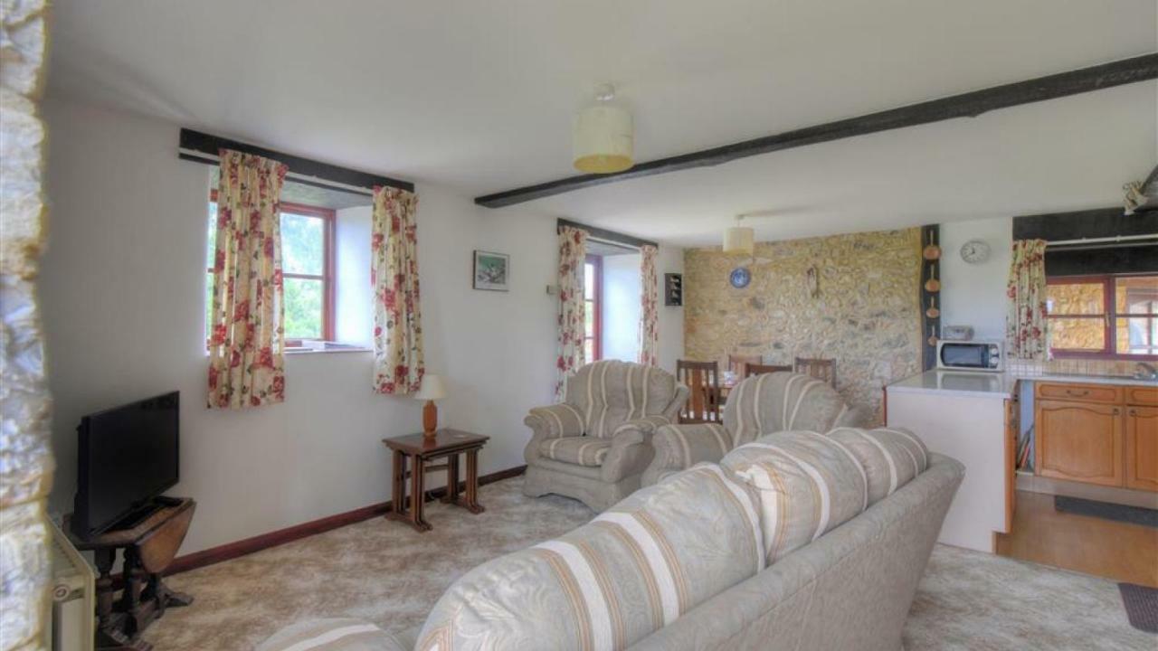 Rose Cottage Musbury Exterior photo
