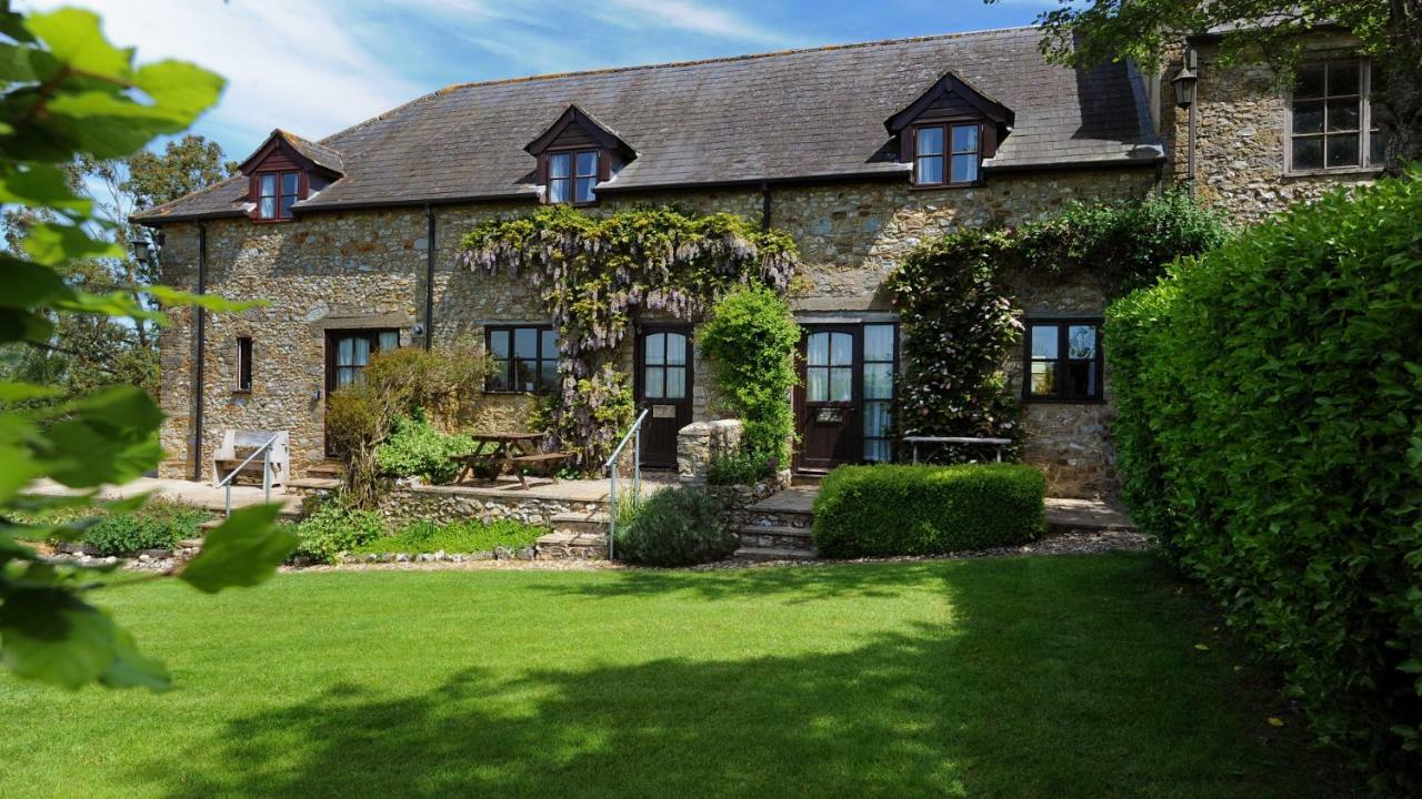 Rose Cottage Musbury Exterior photo